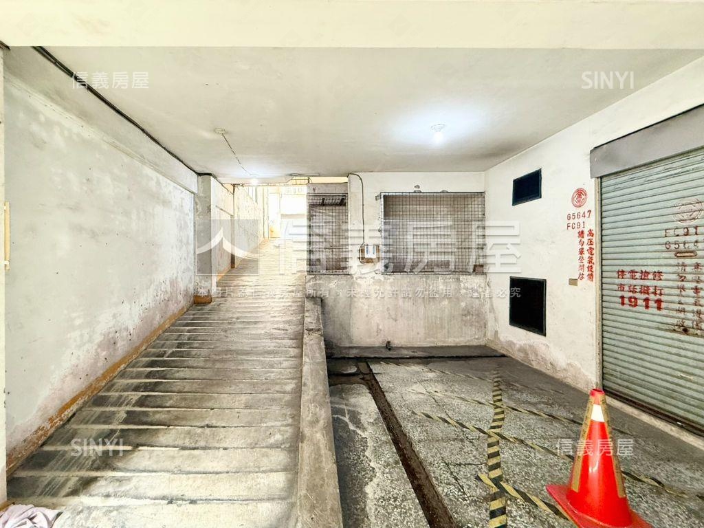 精選｜漢口路二樓美公寓房屋室內格局與周邊環境