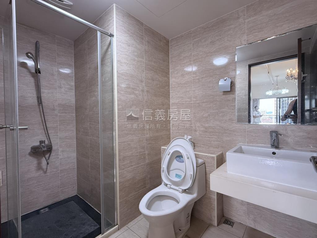 ✨皇翔百老匯三房車位⭐房屋室內格局與周邊環境