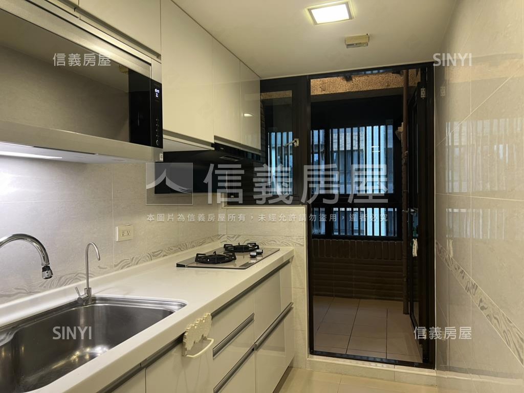 清新美景溫馨美屋房屋室內格局與周邊環境