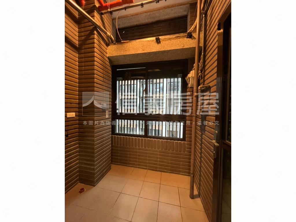 清新美景溫馨美屋房屋室內格局與周邊環境