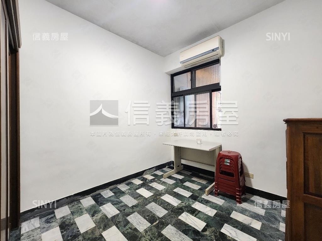 七張捷運㊣稀有二樓房屋室內格局與周邊環境