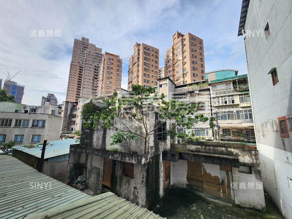 七張捷運㊣稀有二樓房屋室內格局與周邊環境