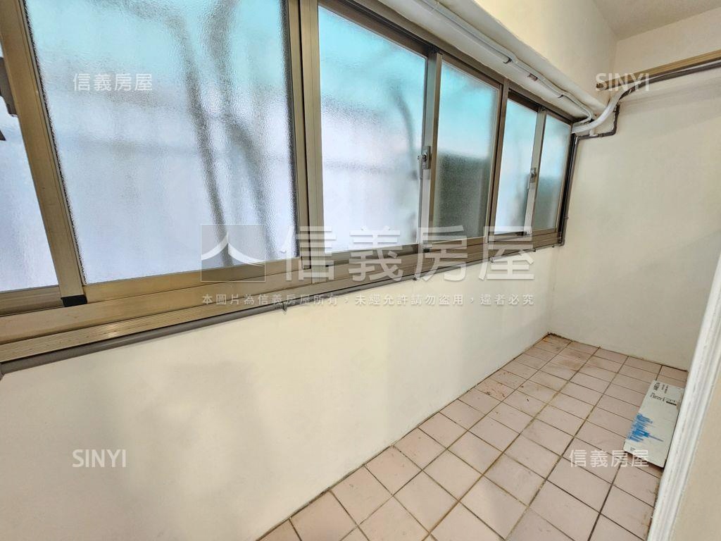 健康城市美裝三房車位房屋室內格局與周邊環境