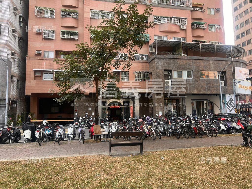 近巨蛋高樓靚美宅房屋室內格局與周邊環境