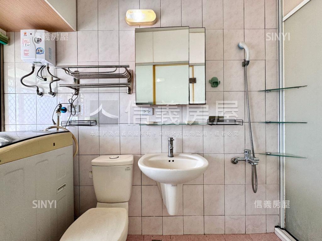 近巨蛋高樓靚美宅房屋室內格局與周邊環境