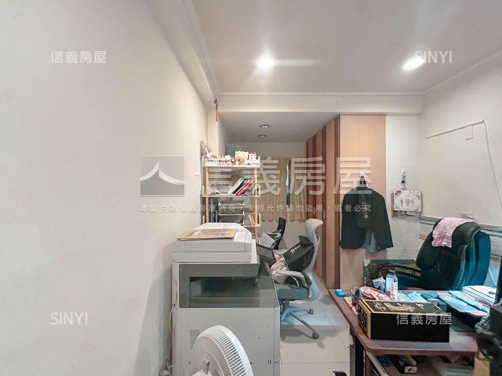 仁和路方便停車一樓寓房屋室內格局與周邊環境