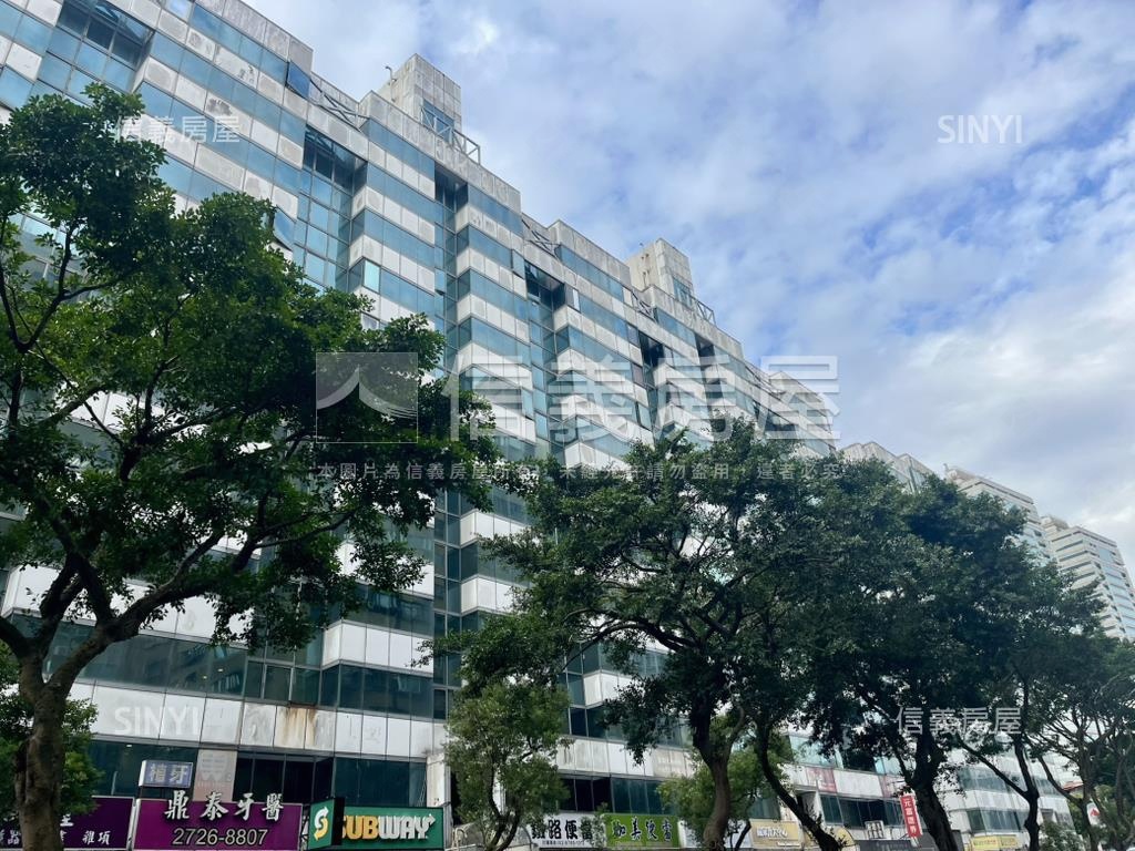 世貿經國邊間辦住房屋室內格局與周邊環境