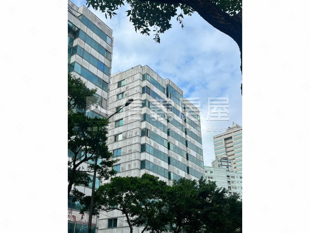 世貿經國邊間辦住房屋室內格局與周邊環境