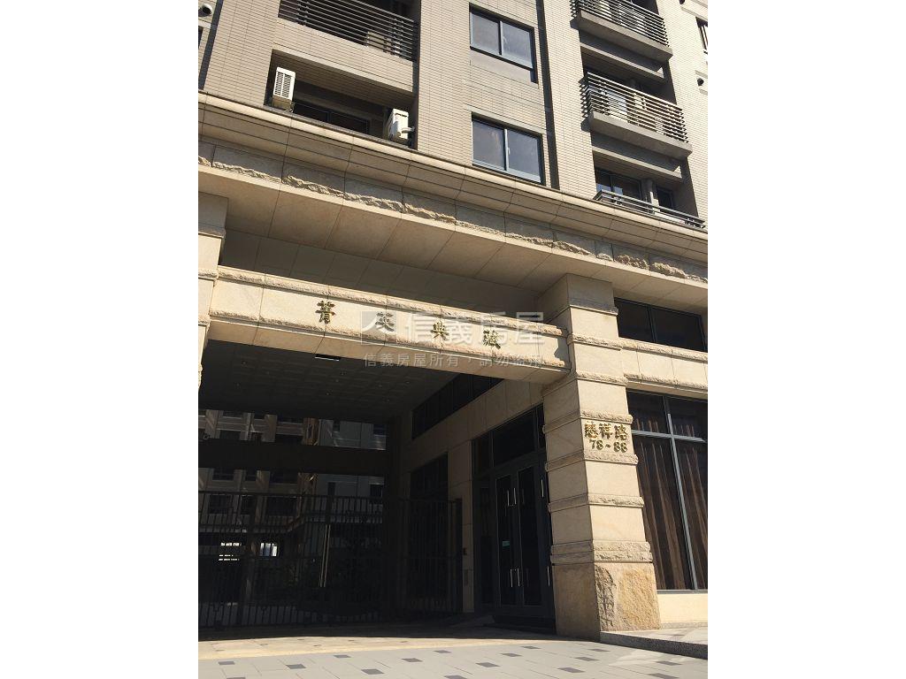 菁英典藏９Ｆ兩房房屋室內格局與周邊環境