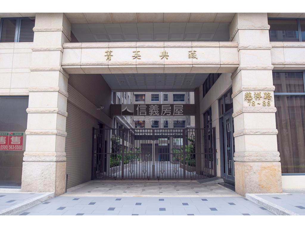 菁英典藏９Ｆ兩房房屋室內格局與周邊環境