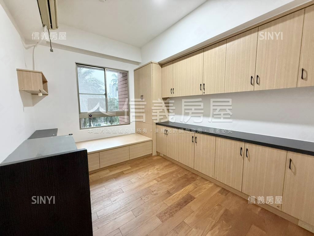 再一間！梵塞荷四房平車房屋室內格局與周邊環境