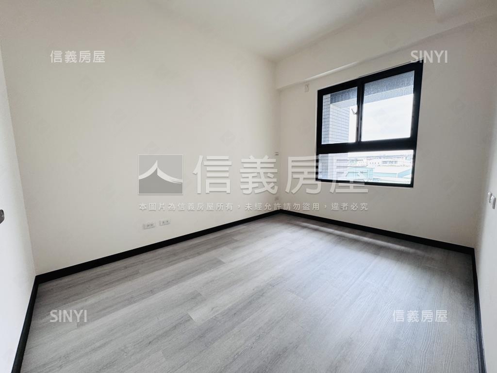 櫻花知築２房平面車位房屋室內格局與周邊環境