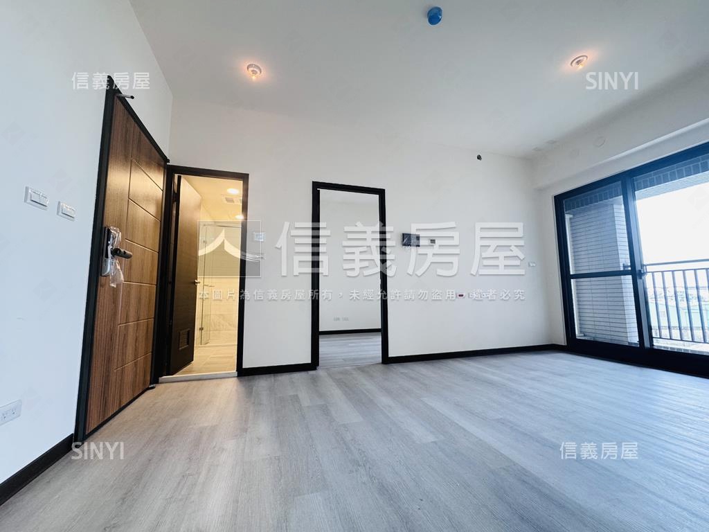 櫻花知築２房平面車位房屋室內格局與周邊環境