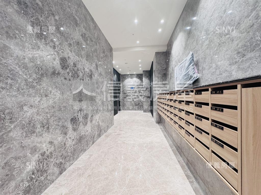 櫻花知築２房平面車位房屋室內格局與周邊環境