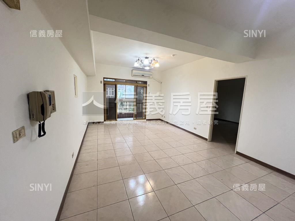 海岸新都三房車房屋室內格局與周邊環境