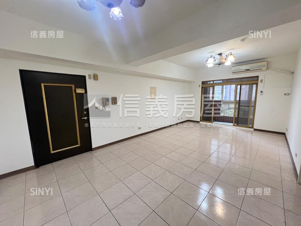 海岸新都三房車房屋室內格局與周邊環境