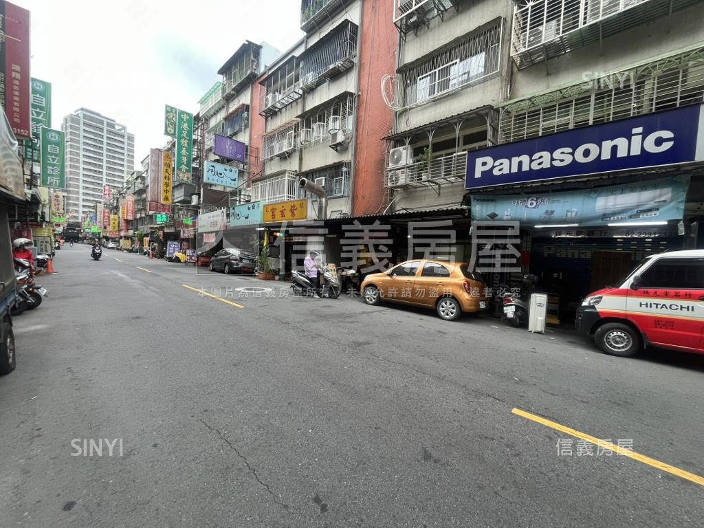 中港商圈熱鬧金店房屋室內格局與周邊環境