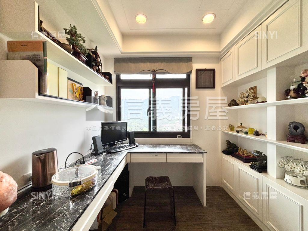 雷諾瓦經典四房雙主臥房屋室內格局與周邊環境