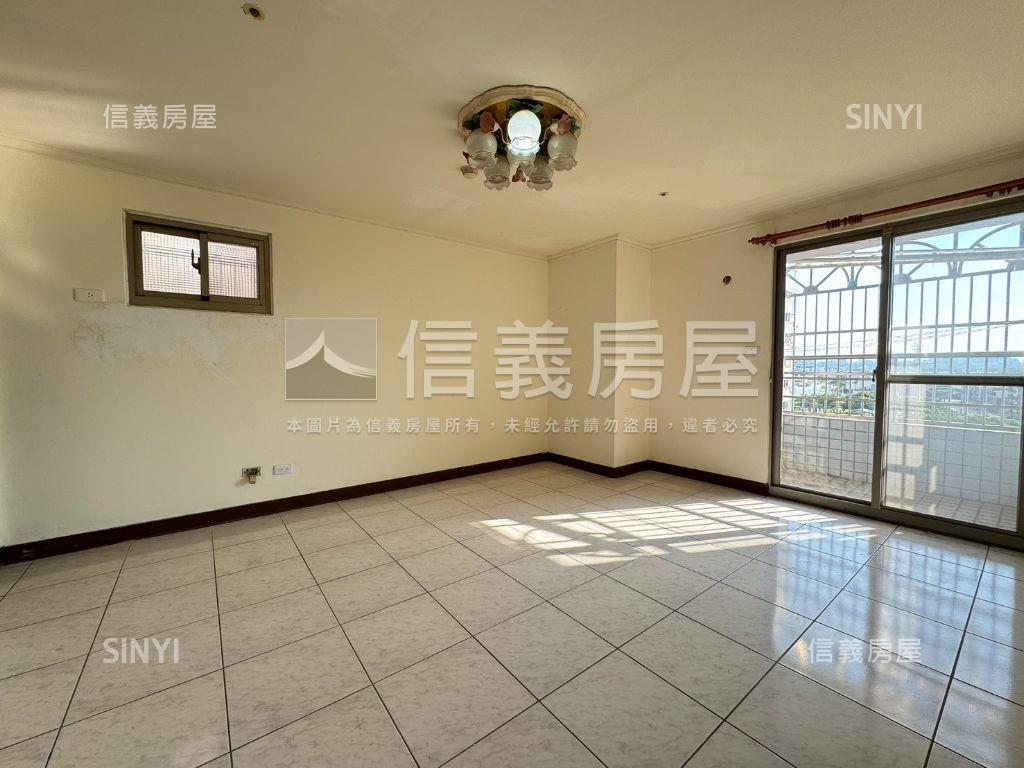 近未來捷運轉運站風景宅房屋室內格局與周邊環境