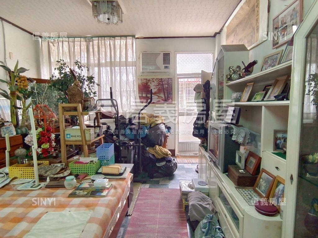 近奇美朝南美透天房屋室內格局與周邊環境