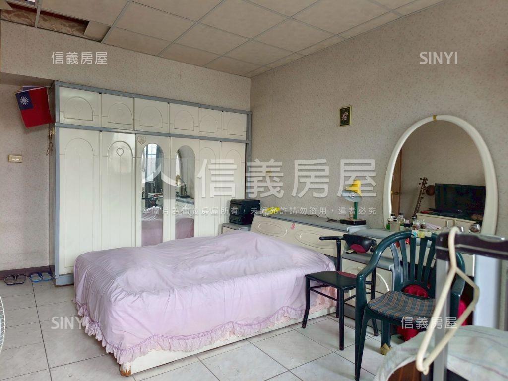 近奇美朝南美透天房屋室內格局與周邊環境