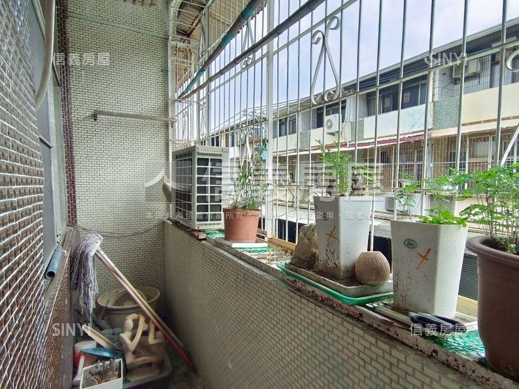 近奇美朝南美透天房屋室內格局與周邊環境