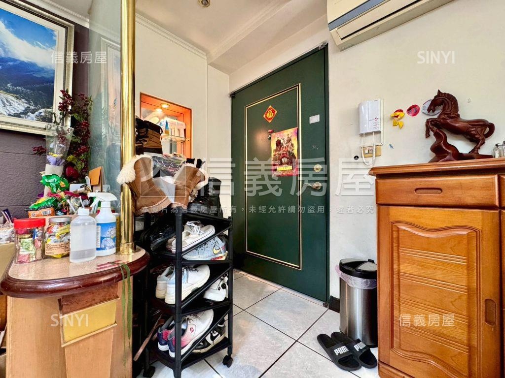 草悟道向上市場電梯三房房屋室內格局與周邊環境