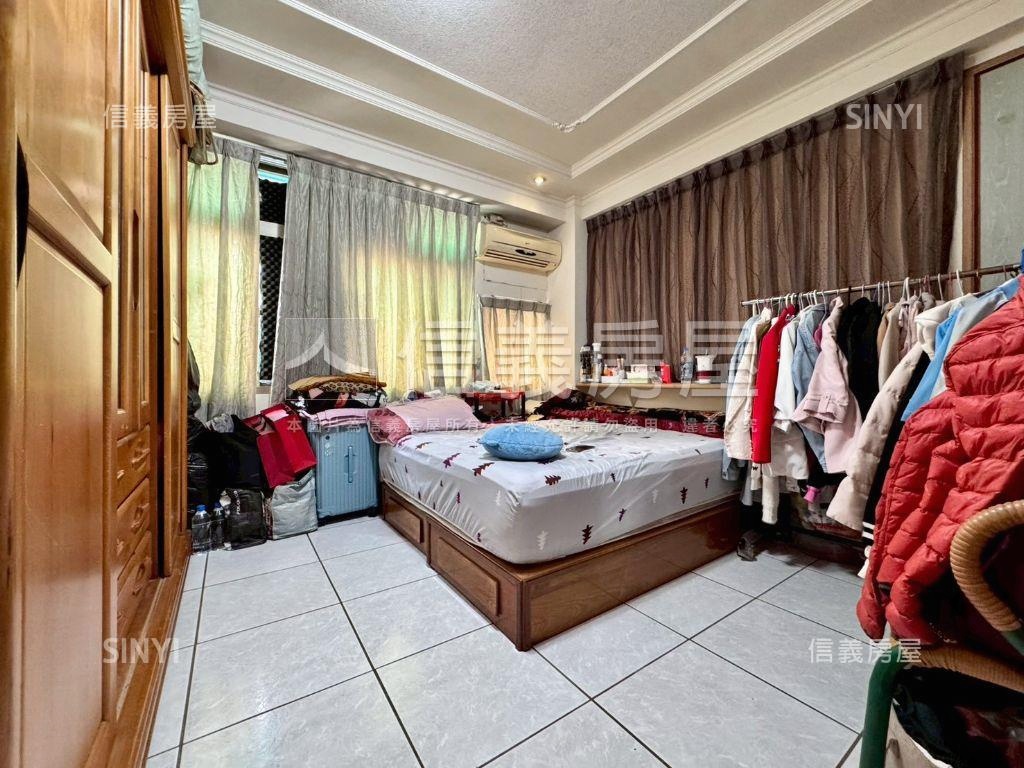 草悟道向上市場電梯三房房屋室內格局與周邊環境