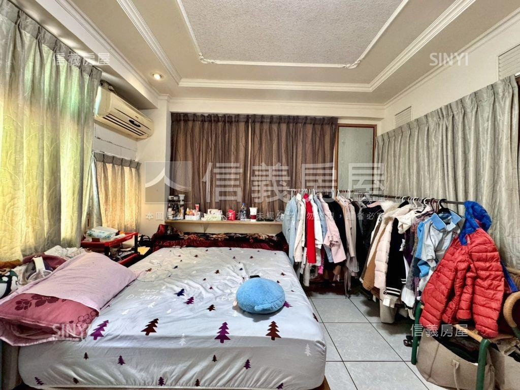 草悟道向上市場電梯三房房屋室內格局與周邊環境