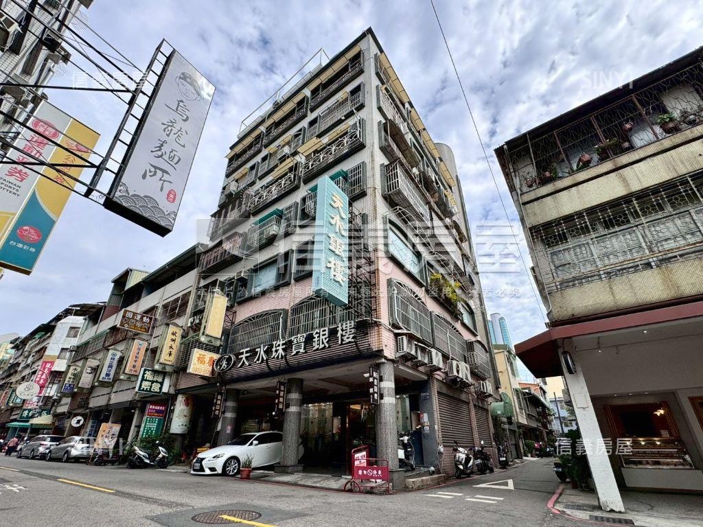 草悟道向上市場電梯三房房屋室內格局與周邊環境