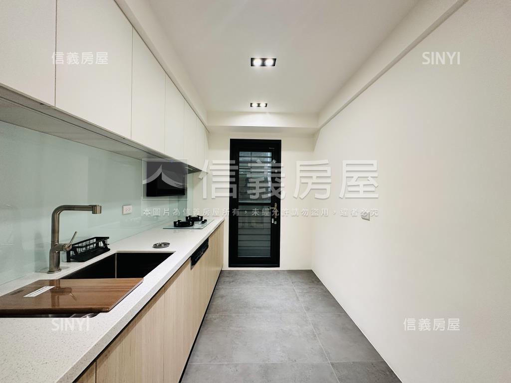 東區靜巷設計師的家房屋室內格局與周邊環境