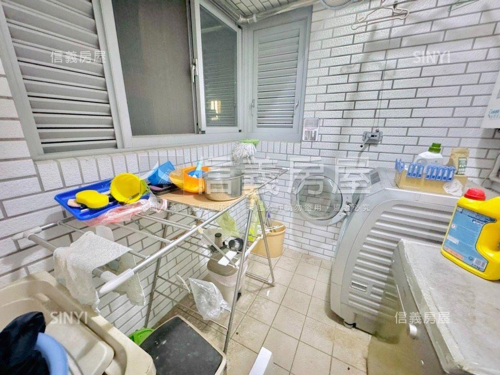 專任近軍功國小三房平車房屋室內格局與周邊環境