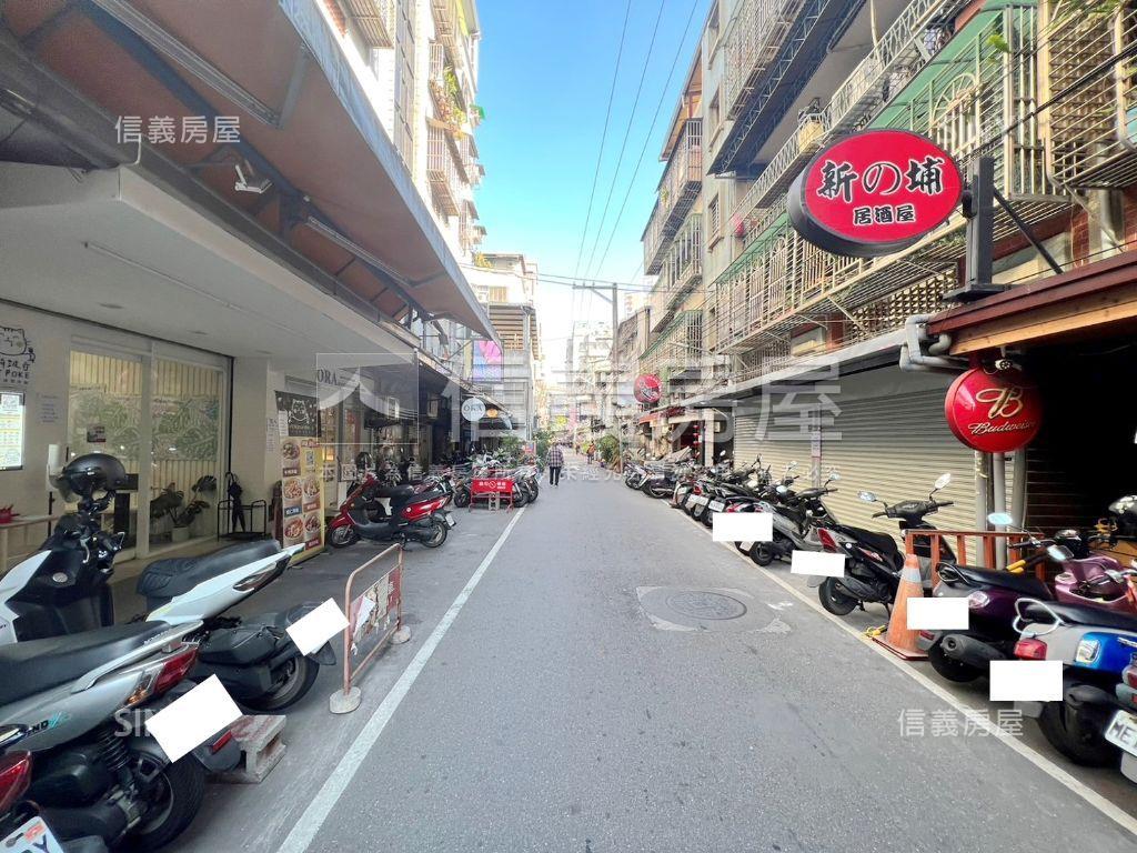 文化路精華金透天房屋室內格局與周邊環境