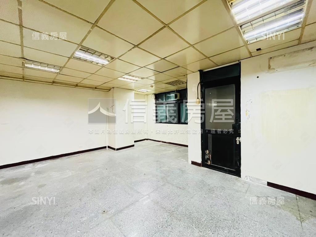 中美路二段１樓房屋室內格局與周邊環境