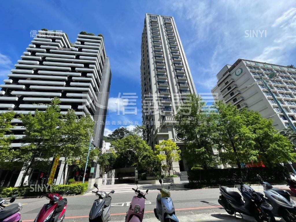 方正土地２３１坪房屋室內格局與周邊環境