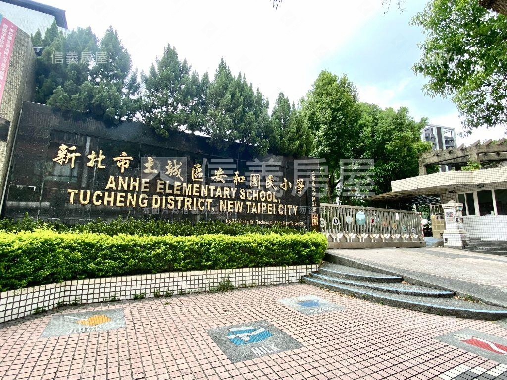 台北麗京三房有車位。綠園房屋室內格局與周邊環境