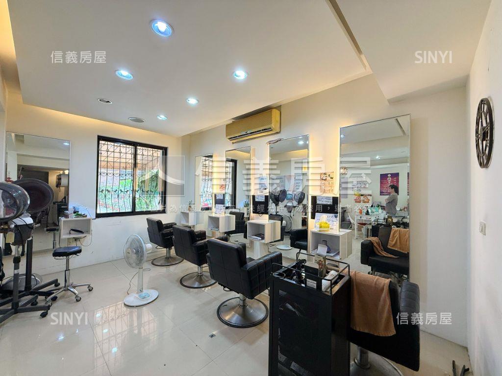 專任向上市場７米面寬店面房屋室內格局與周邊環境