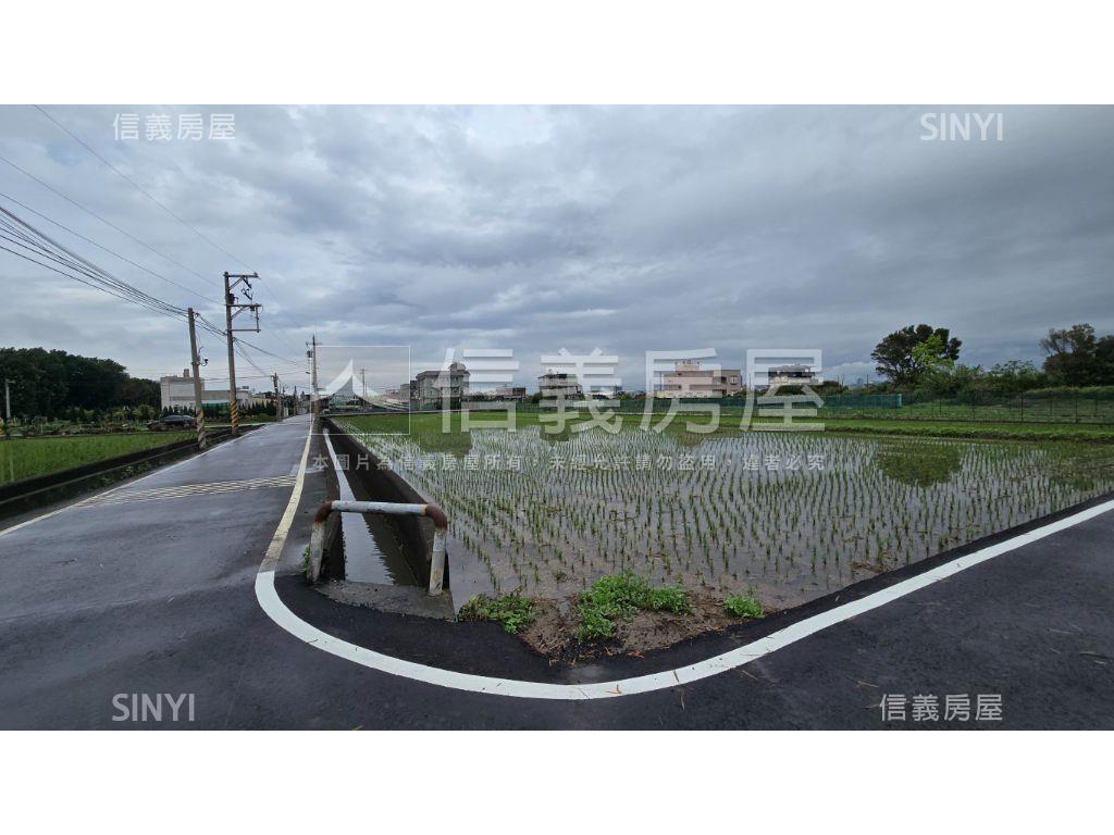 三面臨路甲建農地金磚房屋室內格局與周邊環境