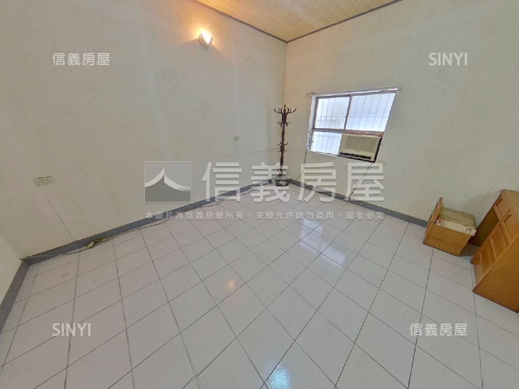 花壇方便停車透天房屋室內格局與周邊環境