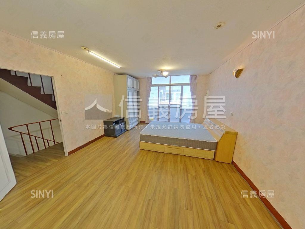 花壇方便停車透天房屋室內格局與周邊環境