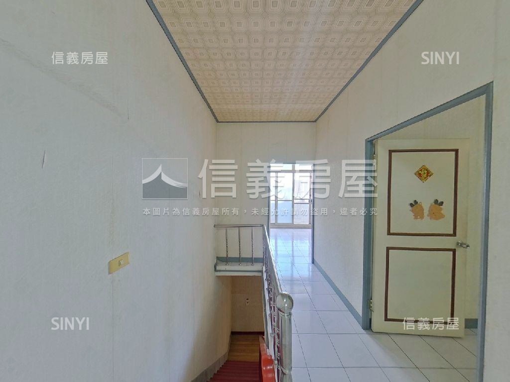 花壇方便停車透天房屋室內格局與周邊環境