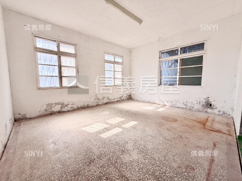 稀有釋出大地坪透天房屋室內格局與周邊環境