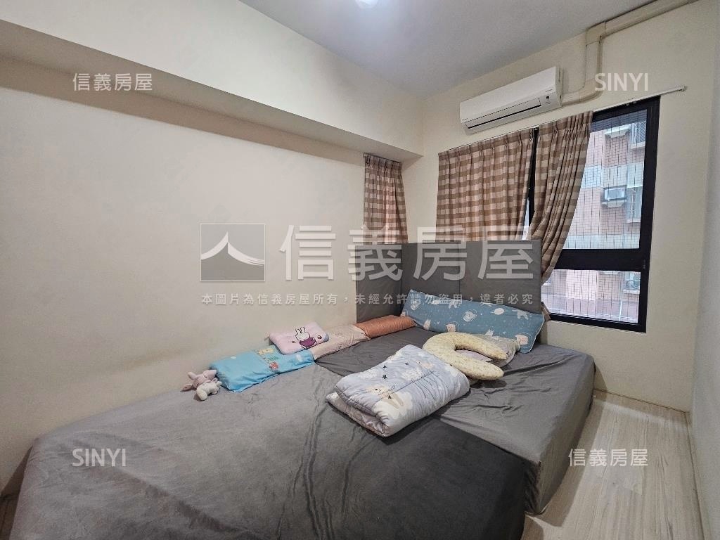 優北屯市區輕屋齡四房平車房屋室內格局與周邊環境