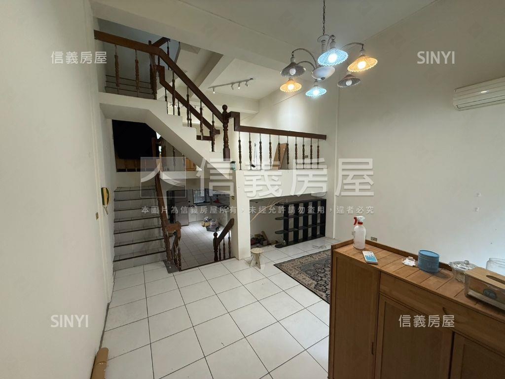北區人車分道稀有讚透天房屋室內格局與周邊環境
