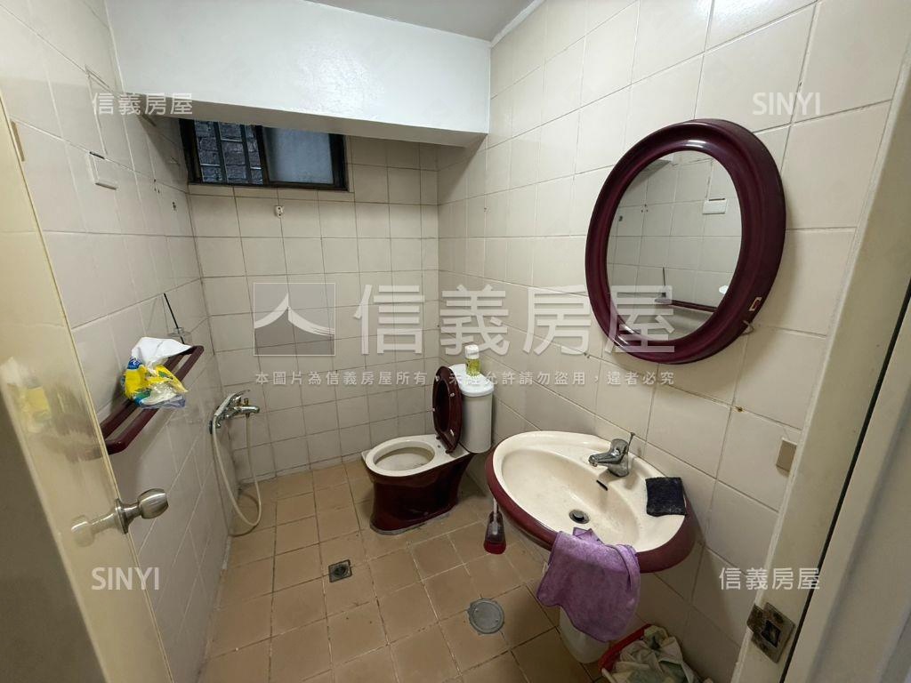北區人車分道稀有讚透天房屋室內格局與周邊環境