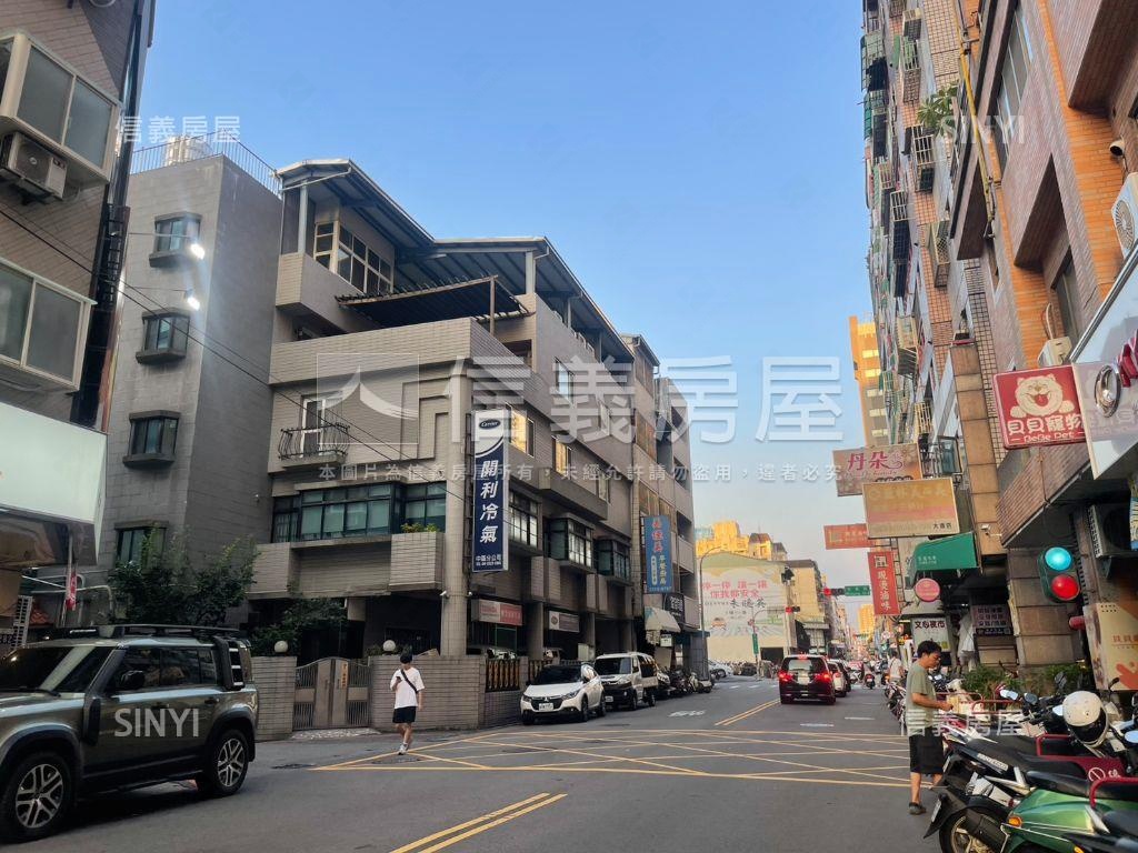 五期商圈近公園三房平車房屋室內格局與周邊環境