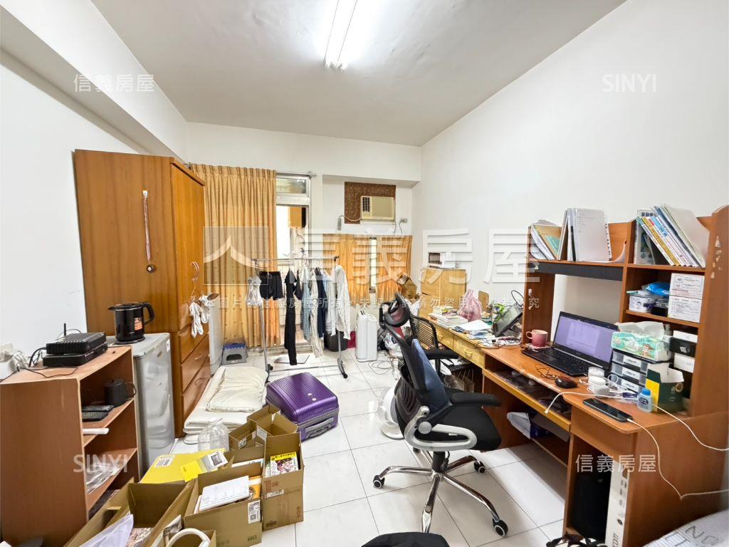 淡水金雞母稀有收租聖品房屋室內格局與周邊環境