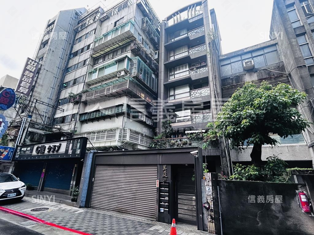 看看喔！莫庭２房近雙公園房屋室內格局與周邊環境