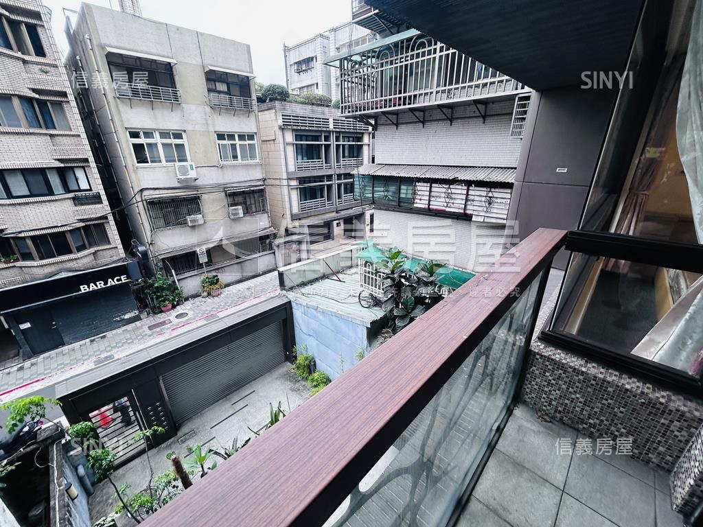 看看喔！莫庭２房近雙公園房屋室內格局與周邊環境