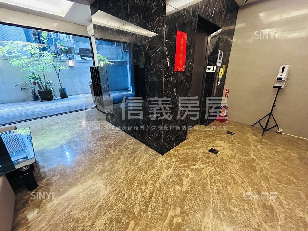 看看喔！莫庭２房近雙公園房屋室內格局與周邊環境